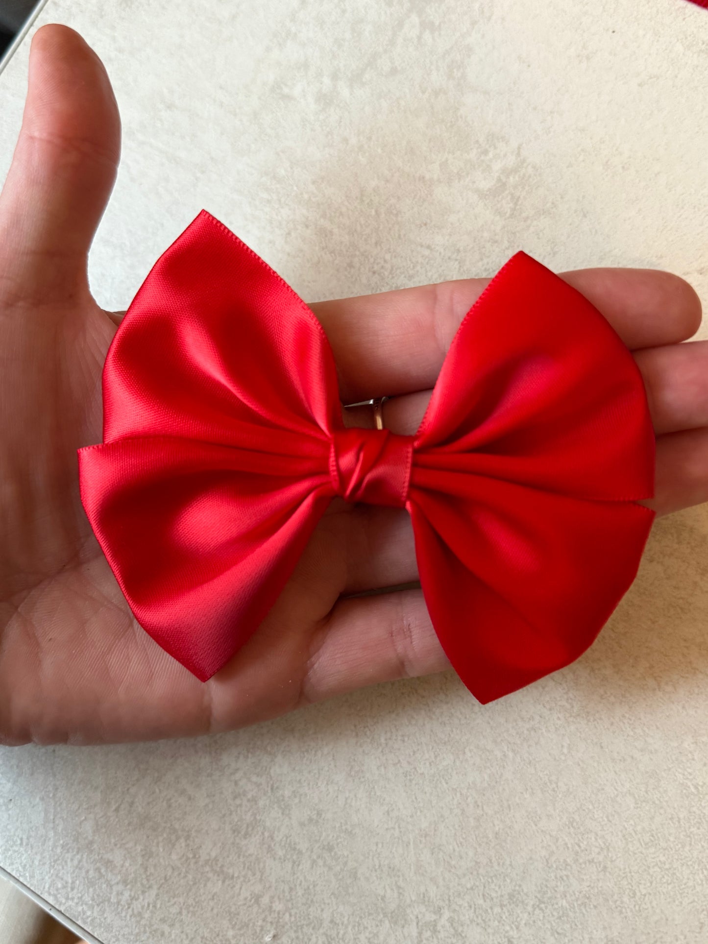 Large bow